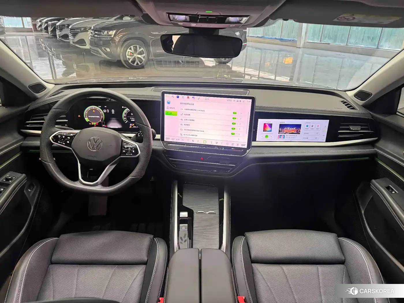 Volkswagen Passat 2024 Silver/gray из Китая, фото 6