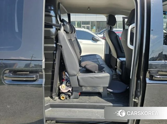 Hyundai Staria 2022 Черный из Кореи, фото 6