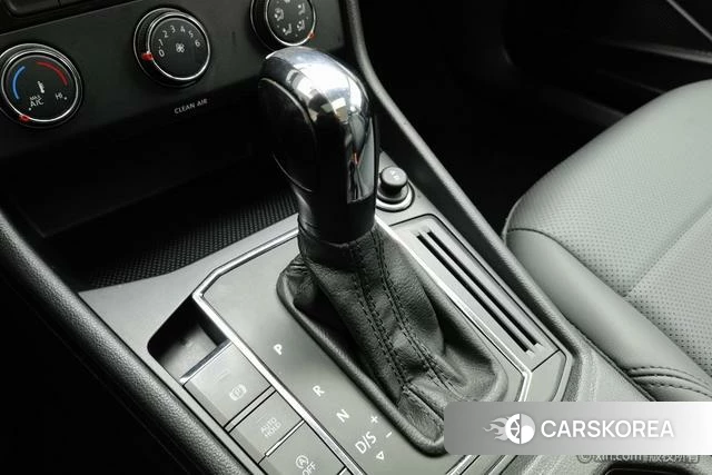 Volkswagen Lavida 2020 Белый из Китая, фото 6