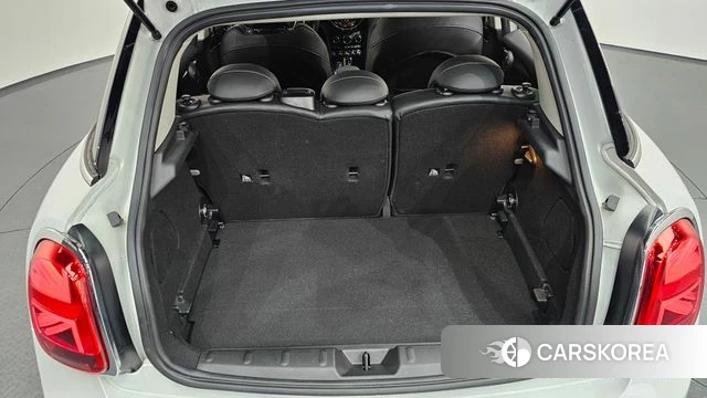 Mini Cooper 2023 Белый из Кореи, фото 6