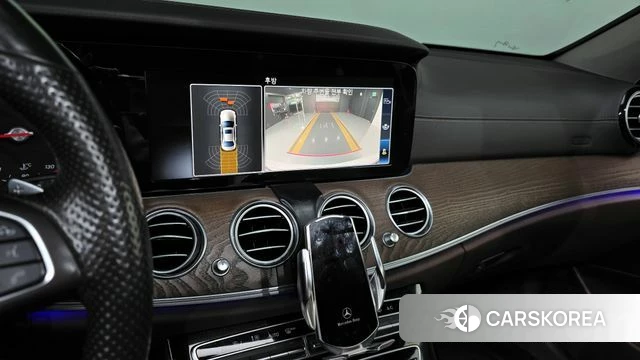 Mercedes-Benz E-Class W213 2018 Белый из Кореи, фото 6