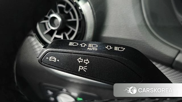 Audi Q2 2023 Серый из Кореи, фото 6