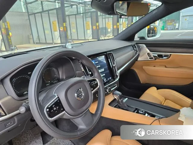 Volvo V90 Cross-Country 2018 Белый из Кореи, фото 6