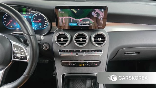 Mercedes-Benz GLC-Class X253 2021 Белый из Кореи, фото 6