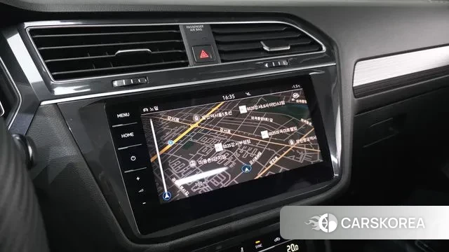 Volkswagen Tiguan Allspace 2024 Черный из Кореи, фото 6