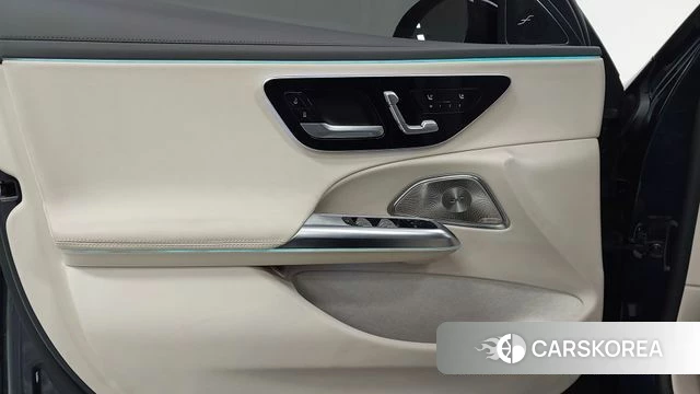 Mercedes-Benz E-Class W214 2024 Синий из Кореи, фото 6