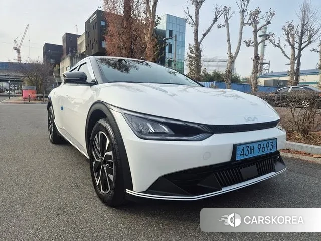 Kia EV6 2022 Белый из Кореи, фото 6