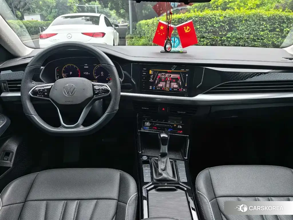 Volkswagen Passat 2024 Черный из Китая, фото 6