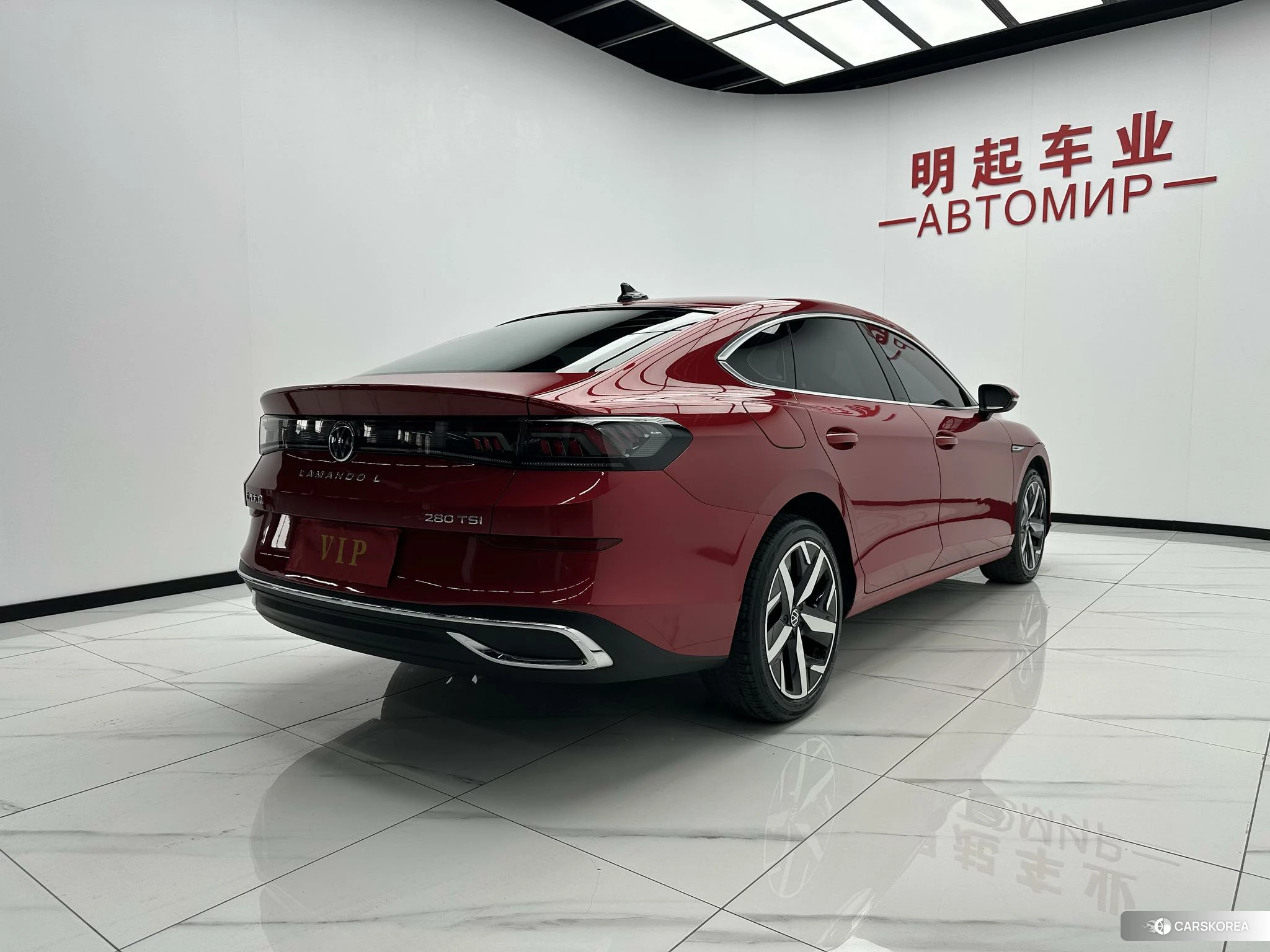 Volkswagen Lingdu 2023 Красный из Китая, фото 6
