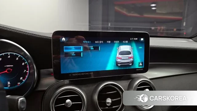 Mercedes-Benz GLC-Class X253 2023 Белый из Кореи, фото 6