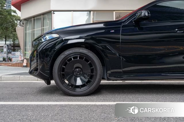 BMW X6 2025 Черный из Китая, фото 6