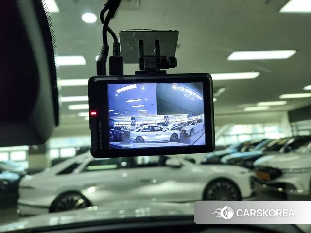 Kia Sportage 5th Generation Hybrid 2023 Белый из Кореи, фото 6