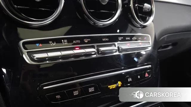 Mercedes-Benz GLC-Class X253 2022 Черный из Кореи, фото 6