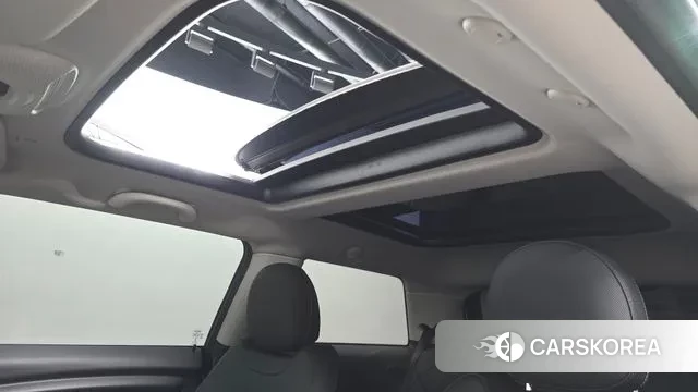 Mini Cooper 2021 Жемчужный цвет из Кореи, фото 6