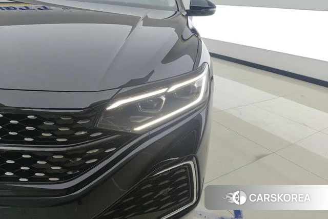 Volkswagen Passat 2022 Черный из Китая, фото 6