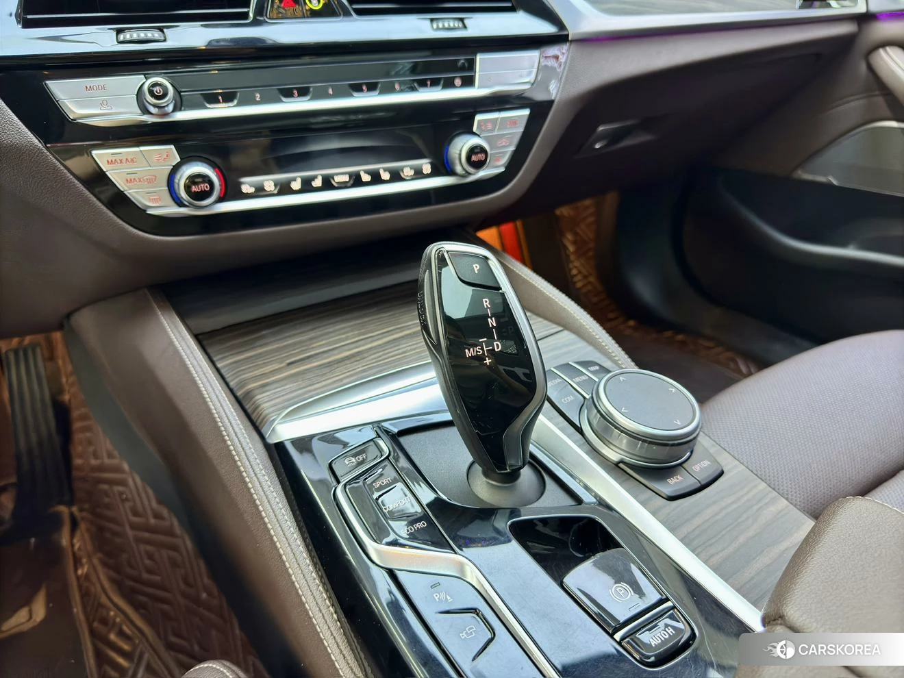 BMW 5 series 2022 Черный из Китая, фото 6
