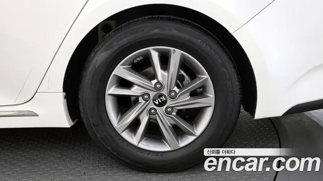 Kia The New K5 2nd generation 2018 Белый из Кореи, фото 6