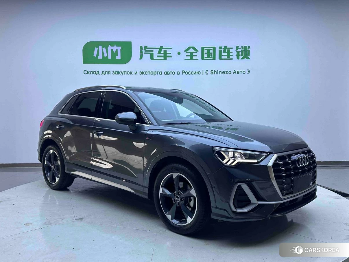 Audi Q3 2021 Темно-серый из Китая, фото 6