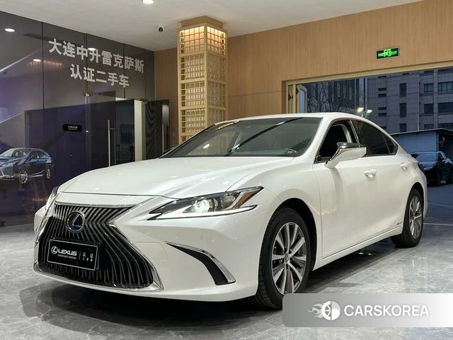 Lexus ES 2020 Белый из Китая, фото 6