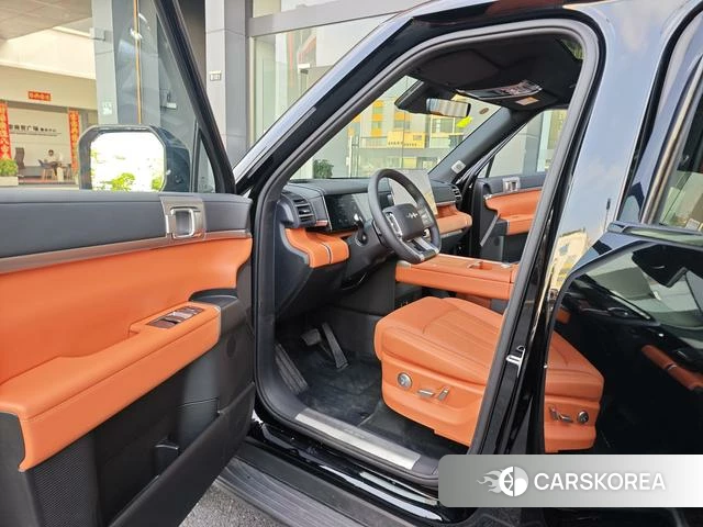 Leopard Titanium 7 PHEV 2026 Черный из Китая, фото 6