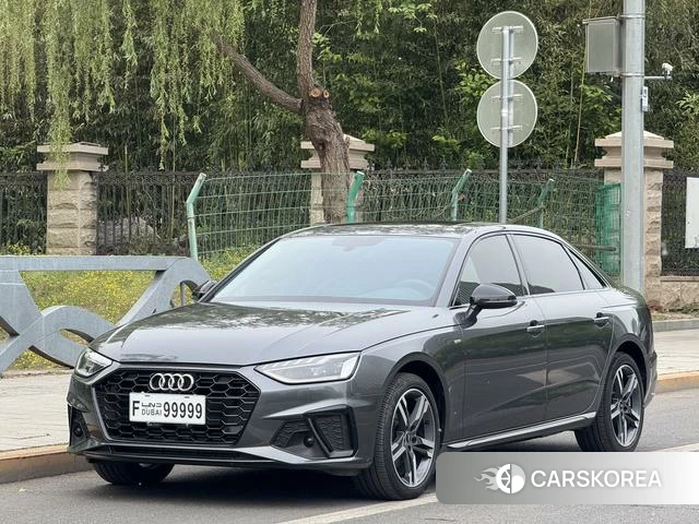 Audi A4L 2022 Темно-серый из Китая, фото 6