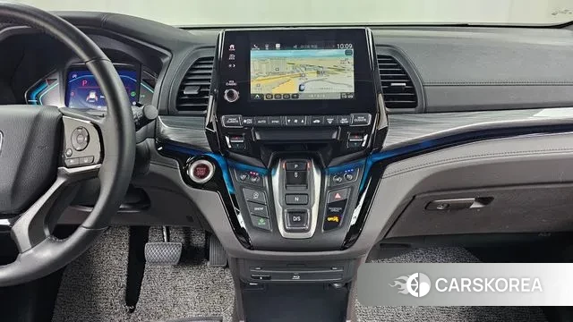 Honda Odyssey 2023 Белый из Кореи, фото 6