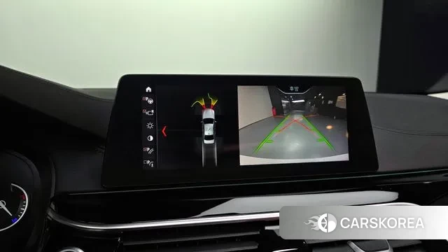 BMW 5 Series (G30) 2018 Белый из Кореи, фото 6