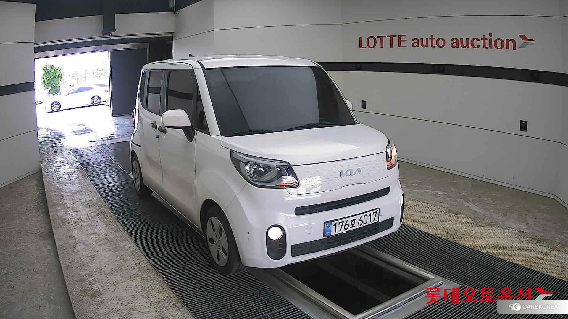 Kia Ray 2022 Белый из Кореи, фото 6