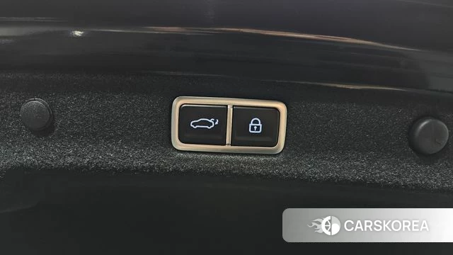 Hyundai Grandeur Hybrid (GN7) 2023 Черный из Кореи, фото 6