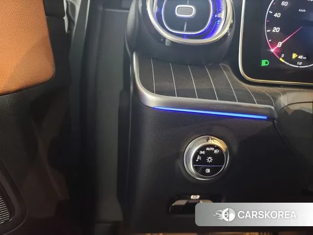 Mercedes-Benz C-Class W206 2022 Серебряный из Кореи, фото 6