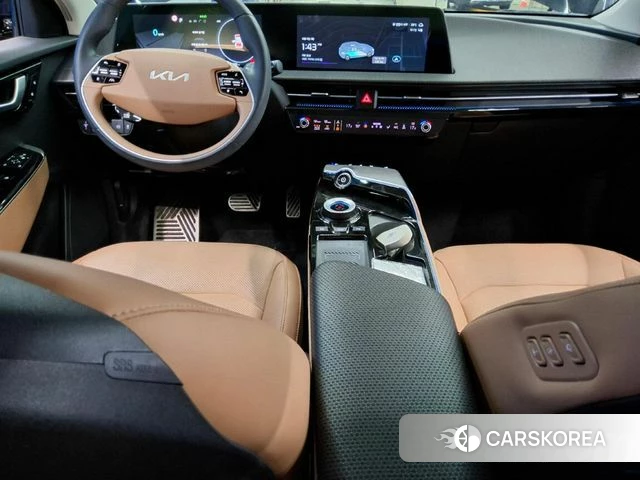 Kia EV6 2023 Черный из Кореи, фото 6