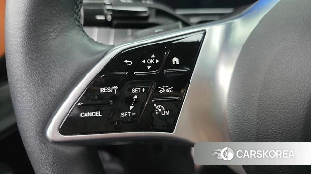 Mercedes-Benz C-Class W206 2023 Белый из Кореи, фото 6