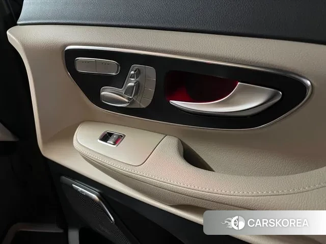 Mercedes-Benz V-Class 2025 Черный из Кореи, фото 6