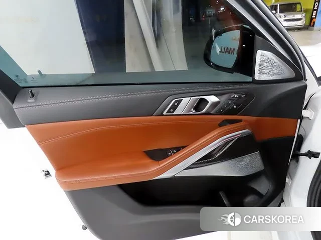 BMW X6 (G06) 2023 Белый из Кореи, фото 6