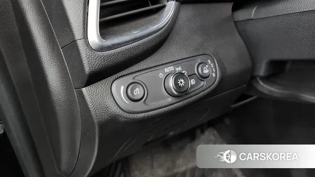 Chevrolet (GM Daewoo) The New Trax 2019 Черный из Кореи, фото 6