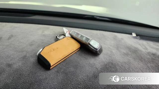 Kia K8 Hybrid 2022 Серый из Кореи, фото 6