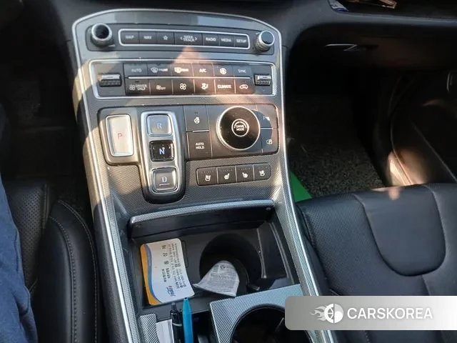 Hyundai The New Santa Fe 2022 Белый из Кореи, фото 6