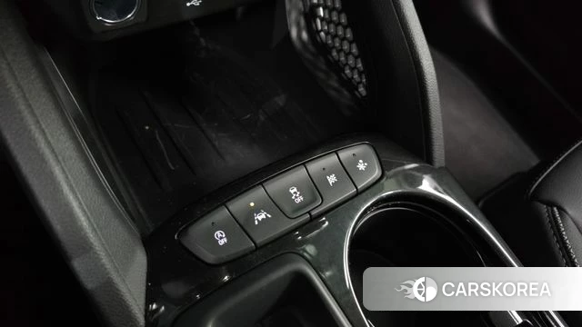 Chevrolet (GM Daewoo) Trailblazer 2022 Белый из Кореи, фото 6