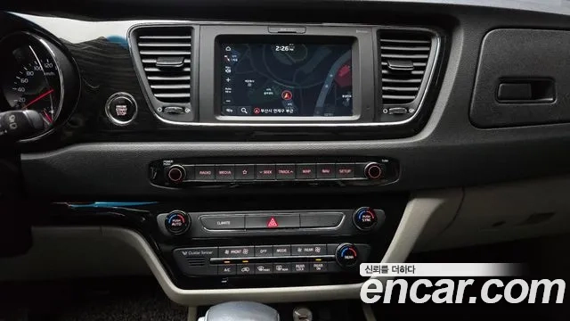 Kia The New Carnival id 2912591 из Кореи 6