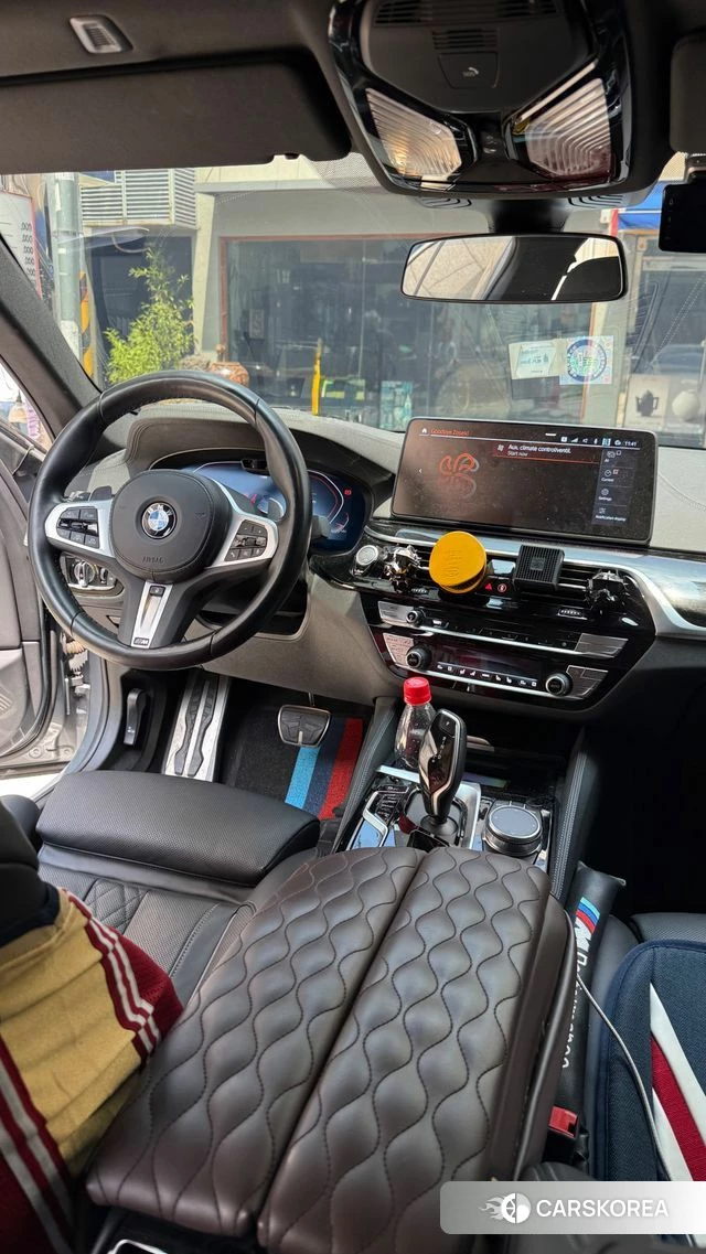 BMW 5 Series (G30) 2022 Серебряный из Кореи, фото 6