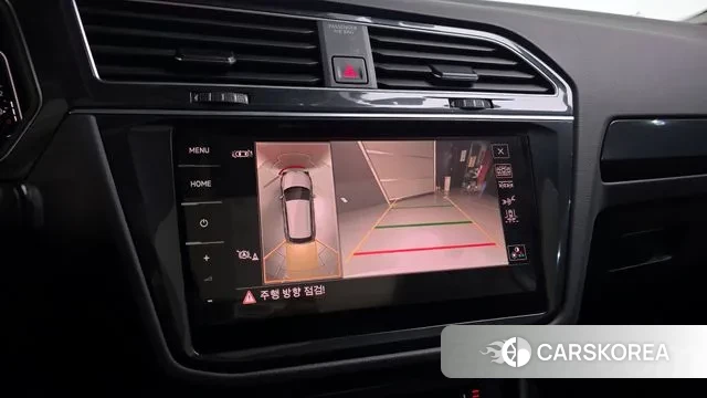 Volkswagen Tiguan second Generation 2023 Белый из Кореи, фото 6