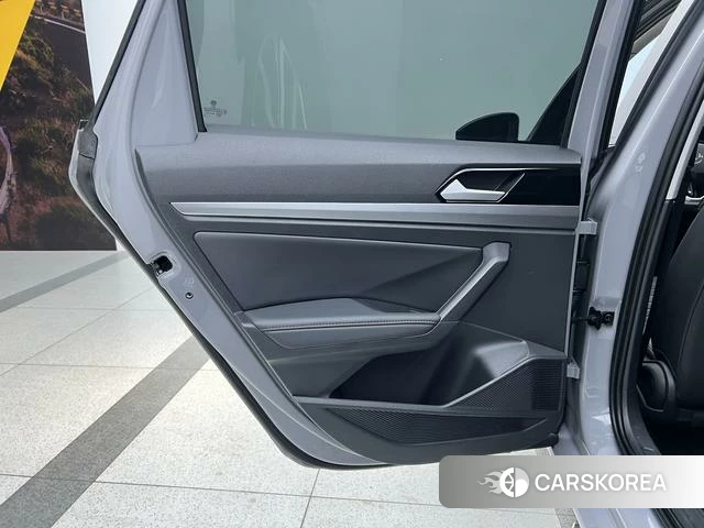 Volkswagen Lavida 2022 Темно-серый из Китая, фото 6