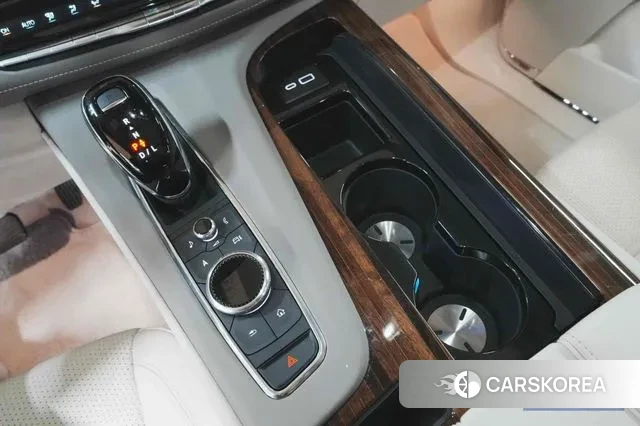 Cadillac Escalade 5th Generation 2023 Черный из Кореи, фото 6