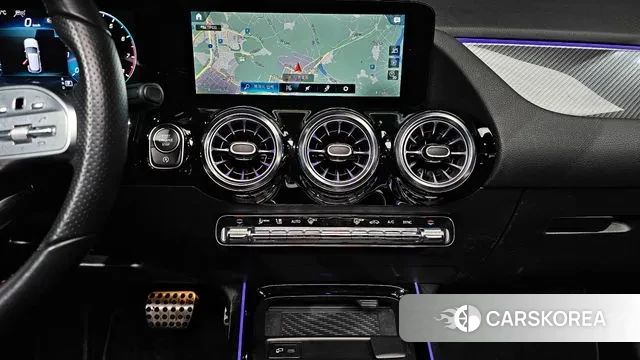 Mercedes-Benz GLA - Class H247 2023 Белый из Кореи, фото 6