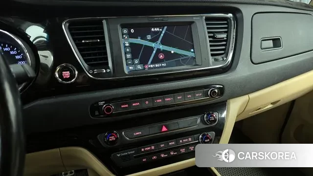 Kia The New Carnival 2019 Черный из Кореи, фото 6