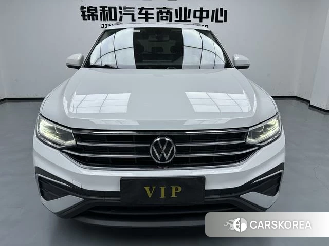 Volkswagen Tiguan L 2023 Белый из Китая, фото 6