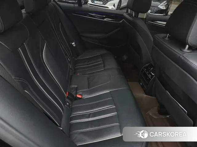 BMW 5 Series (G30) 2019 Черный из Кореи, фото 6