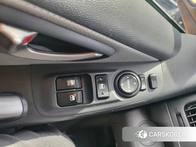 Hyundai The New Grand Starex 2018 Желтый из Кореи, фото 6