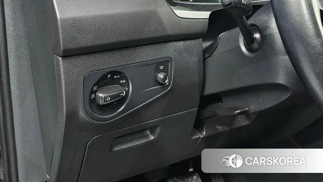 Volkswagen Tiguan second Generation 2018 Красный из Кореи, фото 6