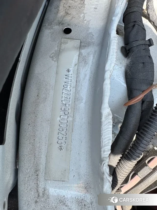 Volkswagen Touareg 3rd generation 2023 Белый из Кореи, фото 6